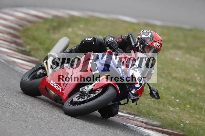 /Archiv-2025/04 13.04.2025 Get Faster Caremotion ADR/Gruppe rot/29